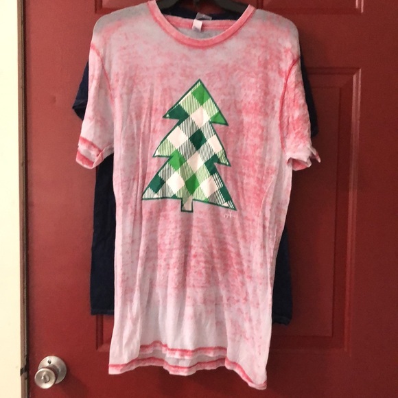 Medium size Christmas holiday tshirt bundle - Picture 3 of 4